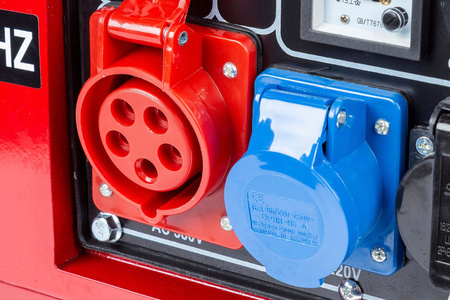 AGREGAT PRĄDOTWÓRCZY GENERATOR PRĄDU 3FAZY 6.5KM