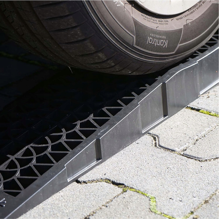 NAJAZDY SAMOCHODOWE WARSZTATOWE RAMPY PLATFORMY NISKOPROFILOWE 5T KOMPLET