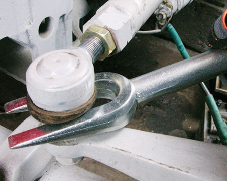 ŚCIĄGACZ DRĄŻKÓW KIEROWNICZYCH SWORZNI 5 el.